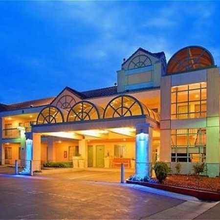 Atherton Park Inn And Suites Redwood Stadt Exterior foto